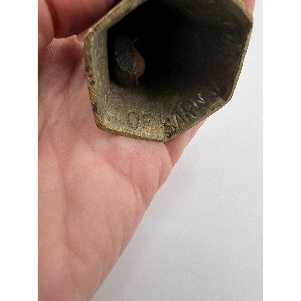 Vintage Gold-Tone Brass Home Decorative Christmas Etched Ornate 6-Panel Bell‎
